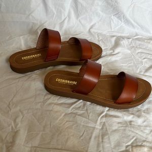 Cushionaire | Two Band Slide Sandals